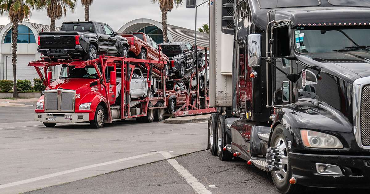 Trump Signs Order Providing Relief From Auto Tariffs - TT